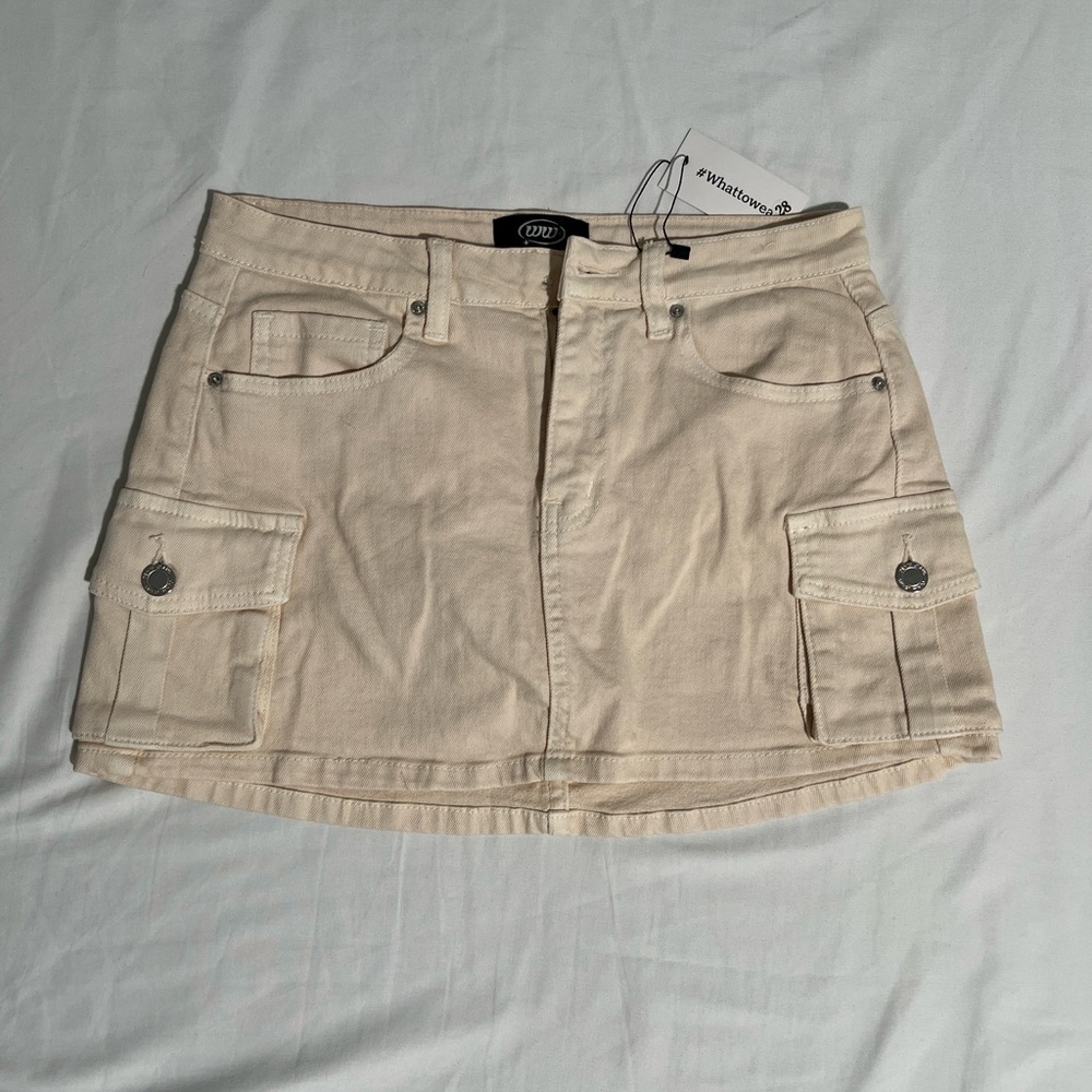 Zara Cream Cargo Skorts